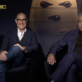 Zástupkyně šéfredaktorky Kristina zpovídala Stanleyho Tucci a Giancarla Esposita v online místnosti při uvedení snímku Pasáž (v originále The Electric State).