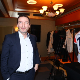 Vladimír Šmicer je úspěšný sportovní komentátor.