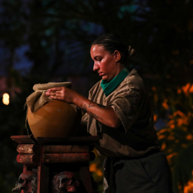 Samantha si vybrala nádobu. V rozhovoru prozradila, jak málo stačilo od toho, aby tam byla voda. 