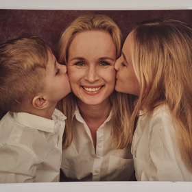 Maminka a dvě děti - Jakubova rodina, syn Jakub už taky prohání motorku!