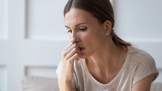 Simona (46): Synovu přítelkyni jsem brala jako dceru. Jenže pak se z ní vyklubala šílená lhářka a zlodějka 