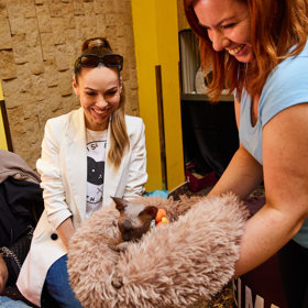 Influencerka Petra Vančurová alias Petra Lovelyhair si výstavu užívala.