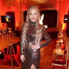 Osobnosti na Playboy party.