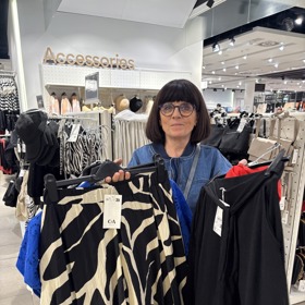 Redaktorky Lifee.cz si nenechaly ujít víkend plný slev a vyrazily na nákupy. Každá s budgetem 1500 Kč. 