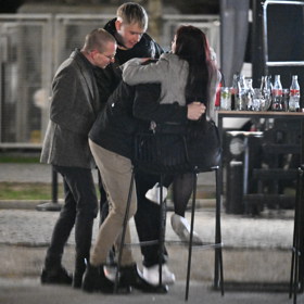 Dívka se nacházela ve stavu značné společenské unavenosti