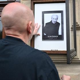 Poslední rozloučení s Aloisem Švehlíkem.