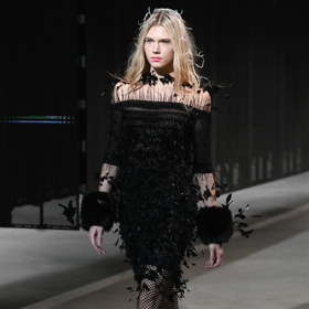 Inspirace hmyzí říší je z jejích modelů vcelku patrná.