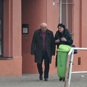 Zdrcení rodiče po smrti Aničky.