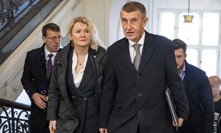 Jana Nagyová a Andrej Babiš u soudu.
