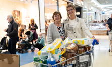 Tesco opět pomáhá: Do jarní Sbírky potravin se zapojí více než 180 prodejen i Tesco Online nákupy 