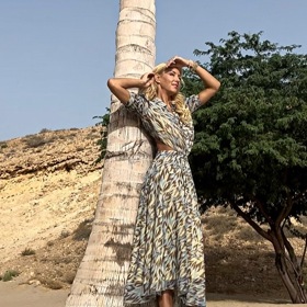 Kate Matl je půvabná žena.