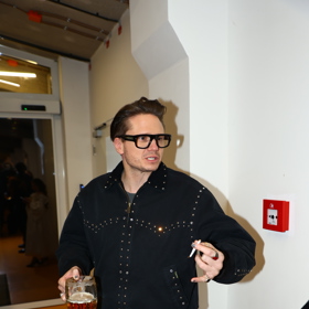 Ondřej Gregor Brzobohatý nepohrdnul pivem. 