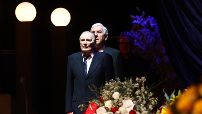 FOTO: Čestná stráž u rakve Aloise Švehlíka.