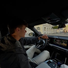 Jakub Menšík tráví volno v Česku.