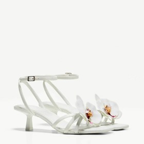 Sandály na podpatku, Bershka, 849 Kč