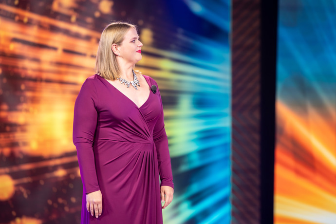 FOTO: Monika na začátku vážila 140 kilogramů, po roce hubnutí neskutečně prokoukla. – stránka 16