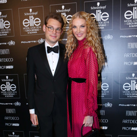 Pavlína Němcová se svým synem Alainem na archivním snímku z roku 2018.