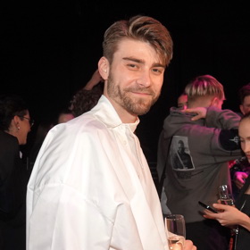 A takhle známe Marka Lamboru dnes - jako třicátníka s lehkým strništěm na bradě. 