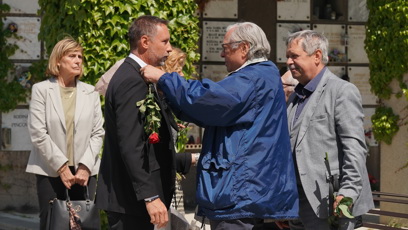 FOTO: Pohřeb zpěváka Karla Bláhy.
