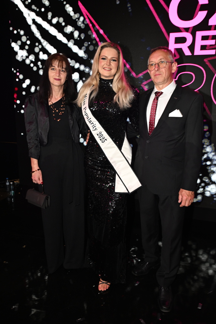 FOTO: Miss Popularity na Miss Czech Republic 2025, kterou jste zvolili i svým hlasováním, se stala Monika Kubísková. – stránka 43