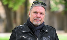 Petr Kolář nazpíval znovu píseň od Petra Muka Láska, ta nebezpečná věc.