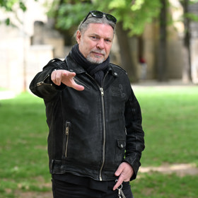 Petr Kolář je srdcem vždycky rocker. 