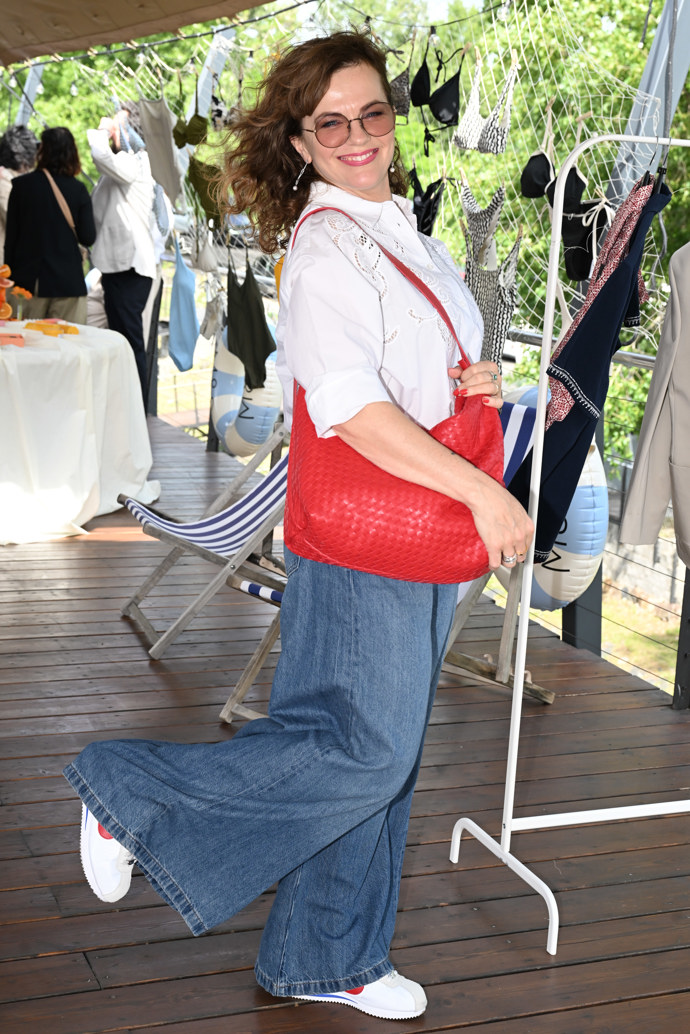 FOTO: Marta Jandová byla vysmátá. – stránka 31