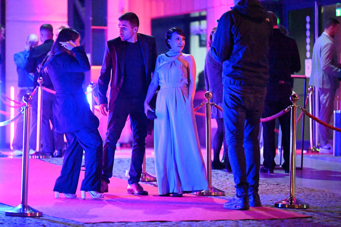FOTO: Bára Divišová na party TV Nova. – stránka 14