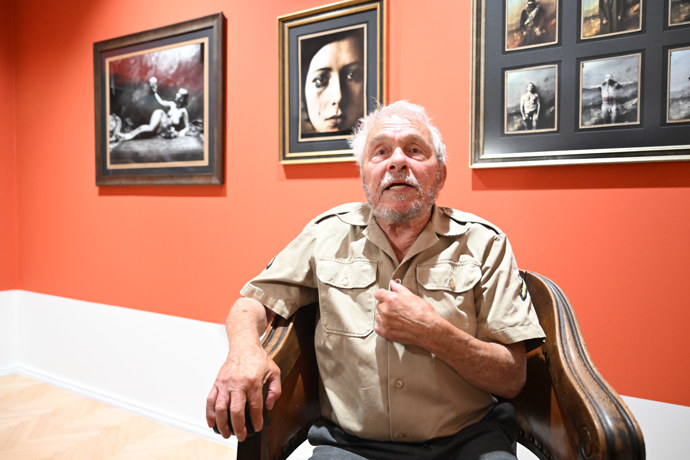 FOTO: Fotograf Jan Saudek zahájil svou retrospektivní výstavu s názvem Jan Saudek 90. – stránka 14