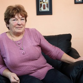 Zdejší hokejoví komentátoři překřtili Annu na Mama Jagr. Tak pověstné byly její péče o syna, hokejové nadšení i výtečná kuchyně.