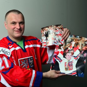 Reichel býval duší každého týmu, ve kterém se objevil jako kapitán nebo jeho asistent. Tvrdě dřel nejen na sobě, ale i na tom, aby v nároďáku vládla pohoda. Na ladě pak vymyslel bezpočet rafinovaných přihrávek, a  když to bylo potřeba, tak i nechytatelných střel.