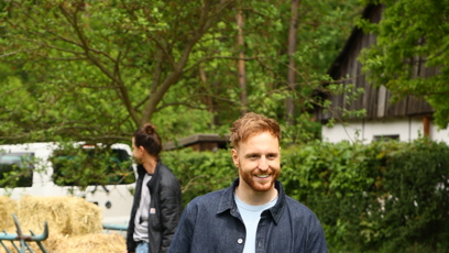 FOTO: Vilém Šír bude moderovat reality show Farma.
