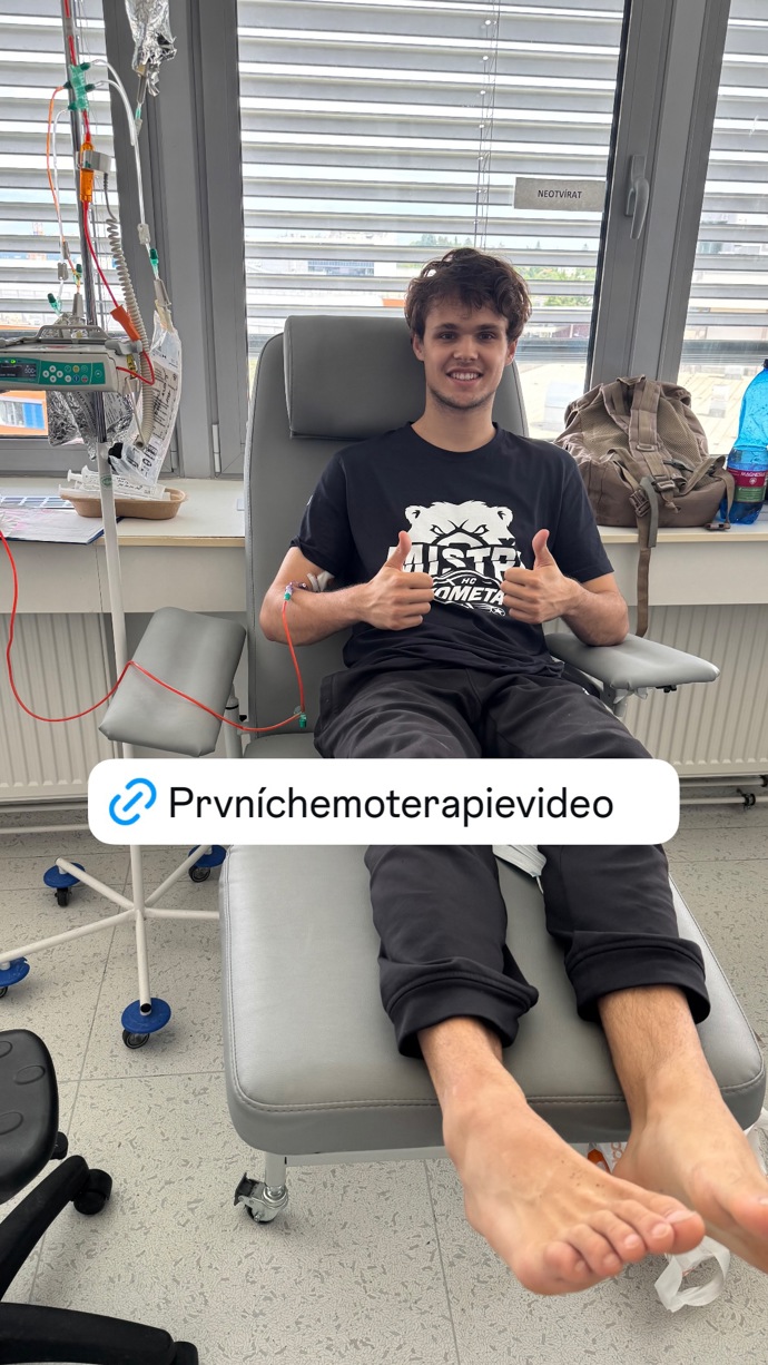 FOTO: Turista zažil první chemoterapii.