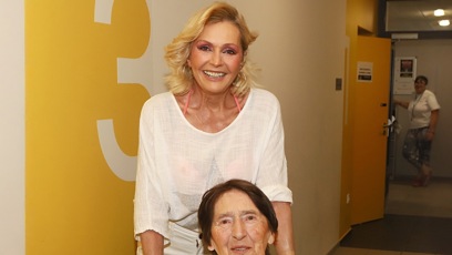FOTO: Helena Vondráčková se svou sestrou Zdenou.