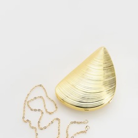 Malá kabelka ve tvaru mušle, Reserved, 899 Kč