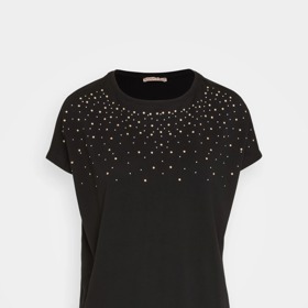 Zdobené triko, Anna Field, 480 Kč