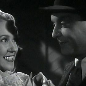 Otomar Korbelář nechtěl ve filmu původně hrát, neboť se mu zdál příliš laciný. Sice pak na naléhání režiséra povolil, později toho ale litoval.