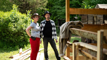 FOTO: Hospodář soutěžícím strhnul peníze.