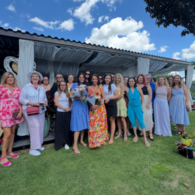 Agáta Hanychová a Ornella Koktová uspořádaly exkluzivní setkání s dvacítkou fanynek jejich podcastu. 