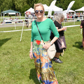 Helena Vondráčková oblékla svěží a mladistvý outfit.