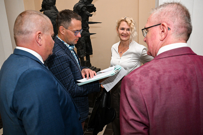 FOTO: Jana Nagyová měla dobrou náladu. – stránka 2