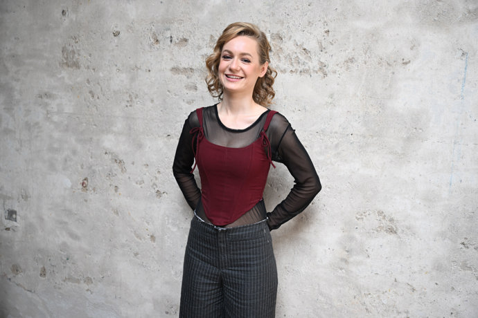 FOTO: Anna Jiřina Daňhelová utíká do přírody. – stránka 1
