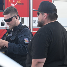 Začalo vyšetřování nehody.