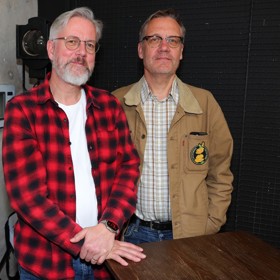 Zdá se vám, že vidíte dvakrát? David Matásek vyvedl do společnosti svého bratra Jana. 