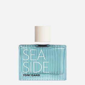 Parfémovaná voda SEASIDE od Toni Gard je inspirovaná živostí vody a svěžestí mořského vánku. Lehkou květinovou vůni otevírají tóny bergamotu, jalovce a citronu, které podtrhují akordy růže, magnolie a jasmínu. Vše uzavírá pižmo, ambra a měkké dřevo. Parfém seženete od 1149 Kč.