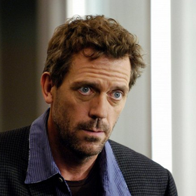 Ona závislost na Vicodinu je referencí na kokain Sherlocka Holmese, který měl také skvělé dedukční schopnosti.