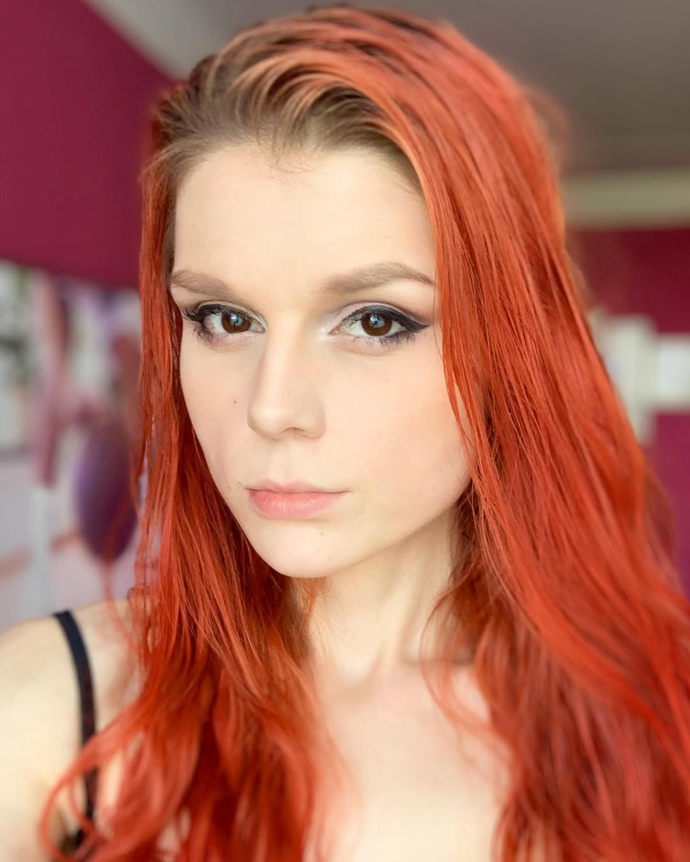 FOTO: Influencerka a youtuberka Jenny Rinn. – stránka 4
