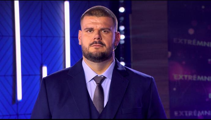 FOTO: Tomáš během galavečeru. – stránka 123