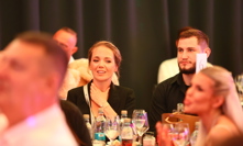 Lucie Vondráčková vedle svého partnera Zdeňka Polívky.