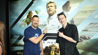 FOTO: Michal Kavalčík se synem na premiéře F1.